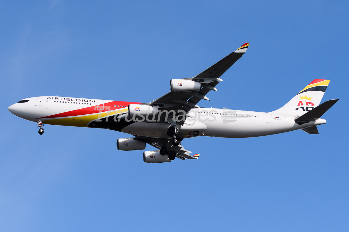 Airbus A340-600 OO-ABA JFK 31R